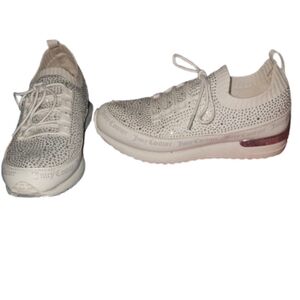 Juicy Couture Women's White Rhinestone Sneakers 10